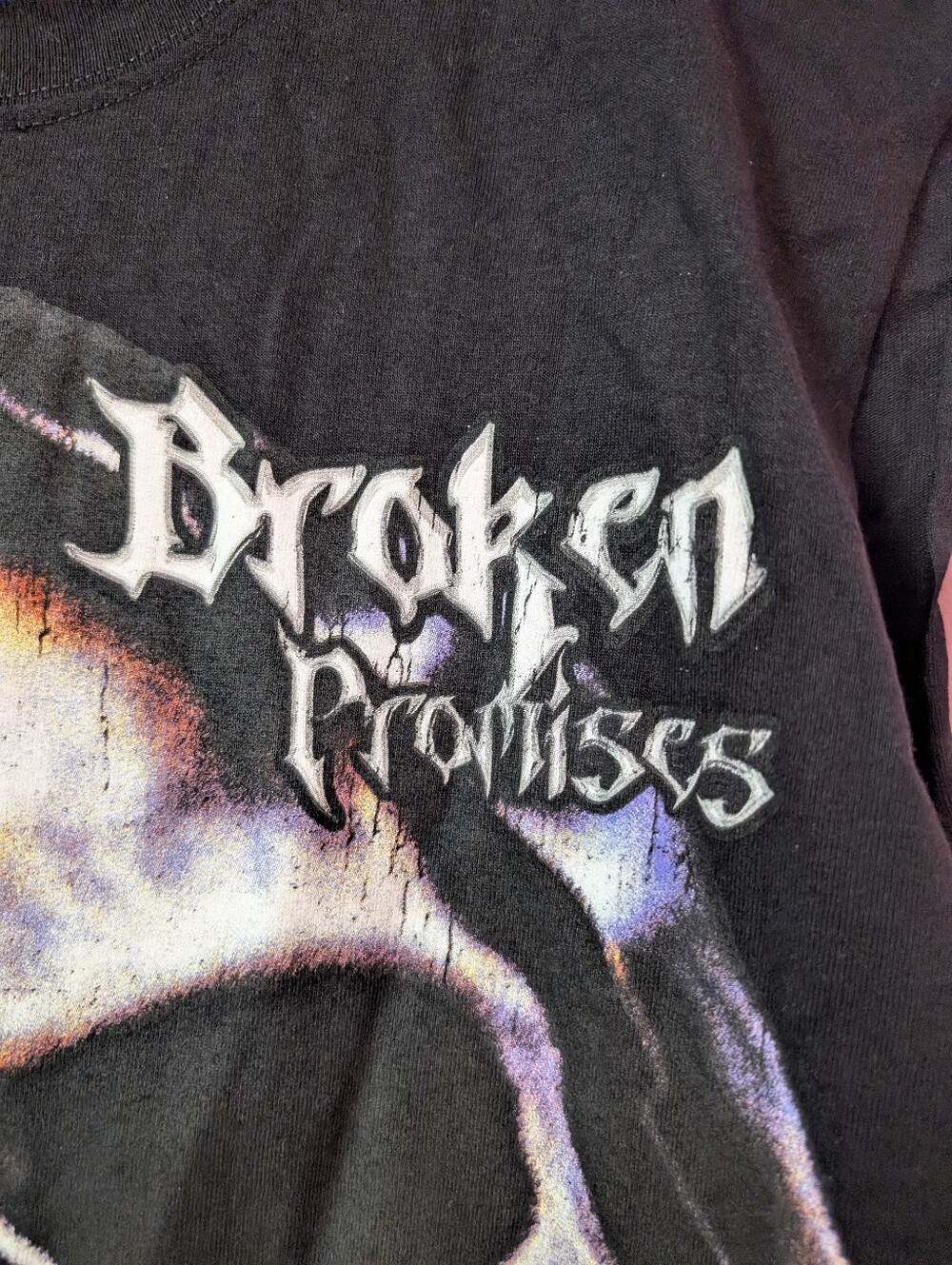 Broken Promises Skull Muscle Tee - Picture 4 of 5
